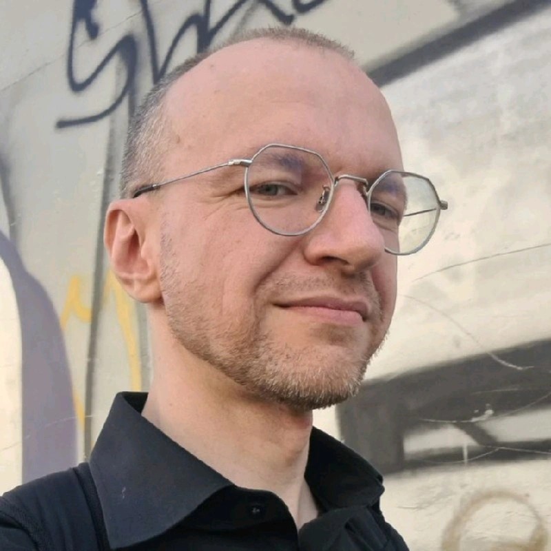 Photo of Vadim Velicodnii